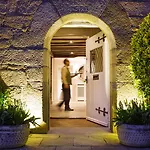 Greenhills Country Hotel 4*