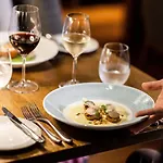 Greenhills Country Hotel 4*