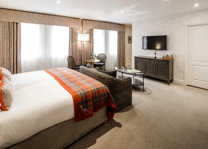 Greenhills Country Hotel 4*