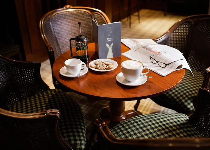 Greenhills Country 4*