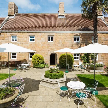 Greenhills Country 4* Saint Peter