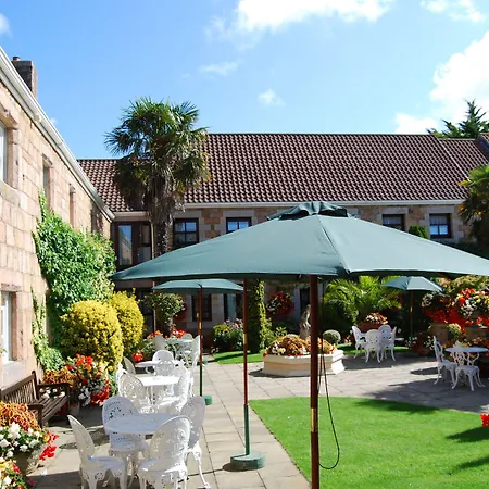 Greenhills Country Hotel