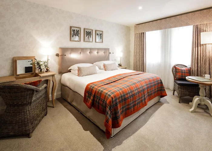 Greenhills Country Saint Peter