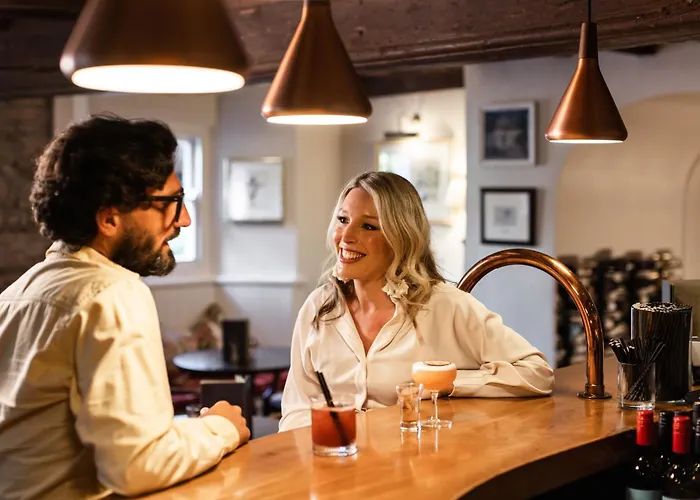 Greenhills Country 4*