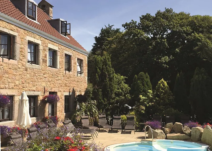 מלון Greenhills Country